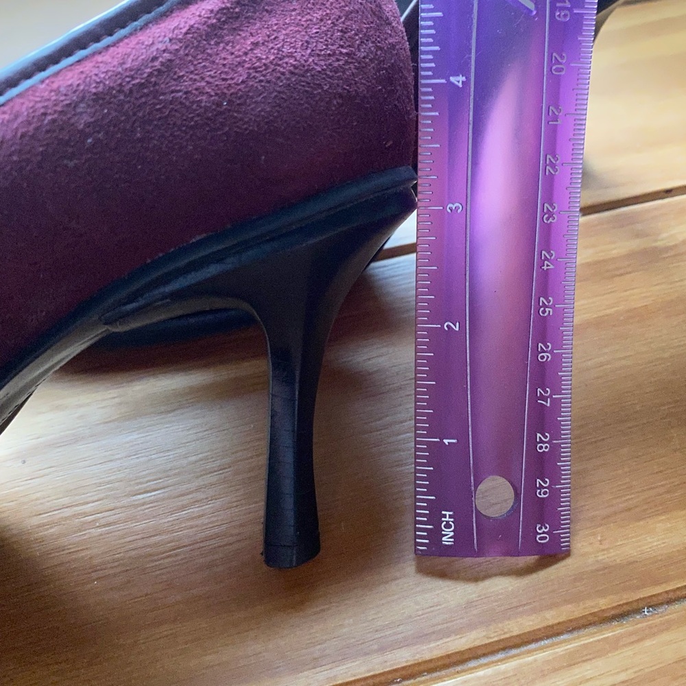 Gianni Bini heels, Penny loafer style, 3” heels, maroon, size 7 - Picture 13 of 16
